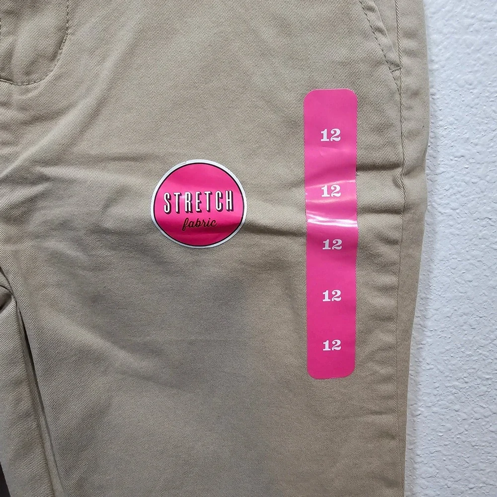 The Childrens Place Boys Khaki Chino Shorts Stretch Twill Tan Size 12 NWT